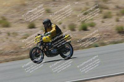 media/Apr-20-2025-AHRMA (Sun) [[393a79c373]]/Race/Group 5/Turn 4b/